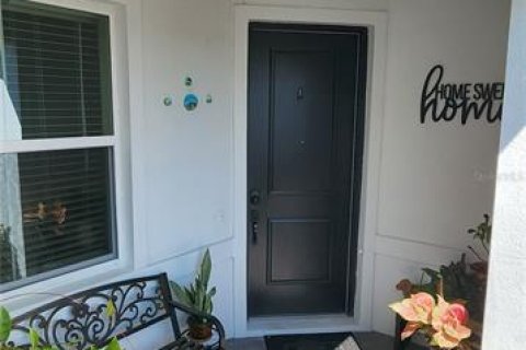 Duplex in TOHOQUA in Kissimmee, Florida 3 bedrooms, 146.69 sq.m. № 2213478