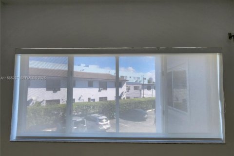 Купить кондоминиум в Майами-Бич, Флорида 1 спальня, 61.87м2, № 2038009 - фото 26