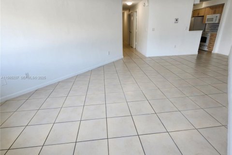 Купить кондоминиум в Майами-Бич, Флорида 1 спальня, 61.87м2, № 2038009 - фото 20