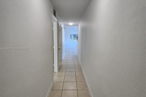 Купить кондоминиум в Майами-Бич, Флорида 1 спальня, 61.87м2, № 2038009 - фото 12