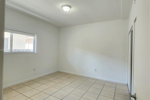 Купить кондоминиум в Майами-Бич, Флорида 1 спальня, 61.87м2, № 2038009 - фото 30