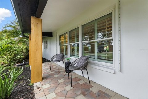 Casa en venta en Saint Petersburg, Florida, 4 dormitorios, 179.3 m2 № 1844506 - foto 8