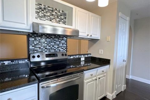 Copropriété à louer à Tampa, Floride: 2 chambres, 115.66 m2 № 2104844 - photo 6