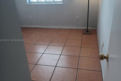 Купить кондоминиум в Хомстед, Флорида 2 спальни, 80.17м2, № 1995075 - фото 18