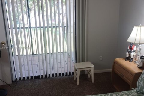 Купить кондоминиум в Хомстед, Флорида 2 спальни, 80.17м2, № 1995075 - фото 25