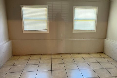House in Ocala, Florida 3 bedrooms, 146.88 sq.m. № 1760547 - photo 21