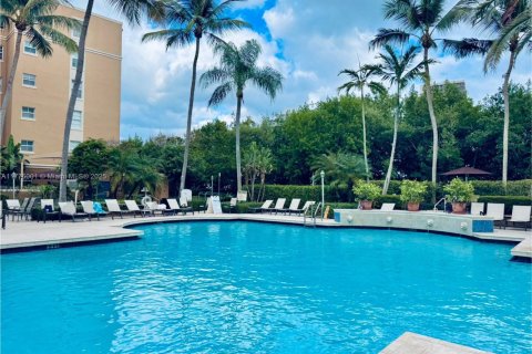 Снять в аренду кондоминиум в Авентура, Флорида 2 спальни, 102.19м2, № 1958731 - фото 18