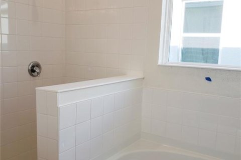 Villa ou maison à louer à Sarasota, Floride: 3 chambres, 187.11 m2 № 1722135 - photo 13