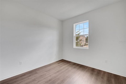Casa en venta en Dade City, Florida, 4 dormitorios, 196.12 m2 № 2387500 - foto 4