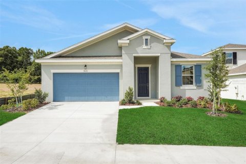 Casa en Dade City, Florida 4 dormitorios, 196.12 m2 № 2387500