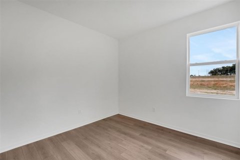 Casa en venta en Dade City, Florida, 4 dormitorios, 196.12 m2 № 2387500 - foto 25