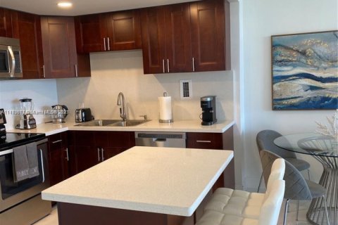 Condominio en alquiler en Hollywood, Florida, 2 dormitorios, 101.26 m2 № 1961222 - foto 29