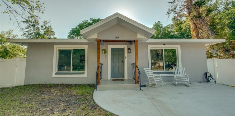Villa ou maison à Clearwater, Floride 3 chambres, 123.56 m2 № 2329069