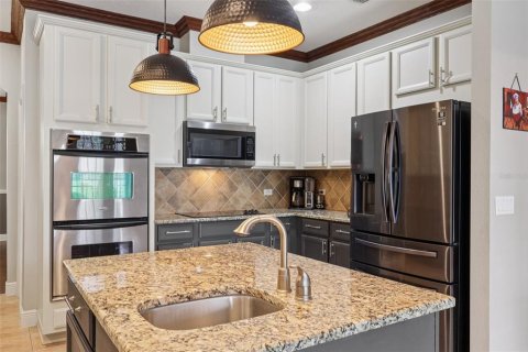 Villa ou maison à vendre à Mount Dora, Floride: 4 chambres, 308.44 m2 № 1918156 - photo 15