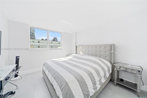 Купить кондоминиум в Майами-Бич, Флорида 1 спальня, 61.22м2, № 1986582 - фото 7