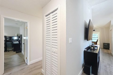 Casa en venta en Orlando, Florida, 3 dormitorios, 170.38 m2 № 1905667 - foto 6