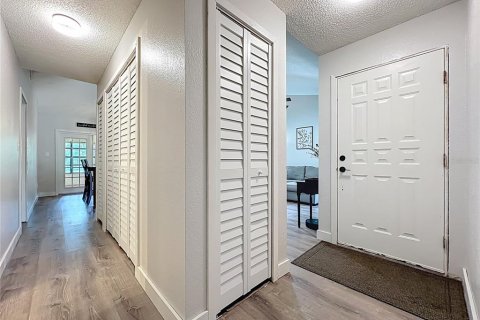 Casa en venta en Orlando, Florida, 3 dormitorios, 170.38 m2 № 1905667 - foto 7