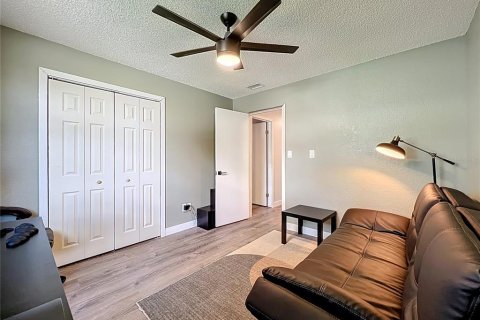 Casa en venta en Orlando, Florida, 3 dormitorios, 170.38 m2 № 1905667 - foto 21