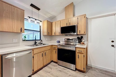 Casa en venta en Orlando, Florida, 3 dormitorios, 170.38 m2 № 1905667 - foto 17