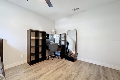 Casa en venta en Orlando, Florida, 3 dormitorios, 170.38 m2 № 1905667 - foto 22