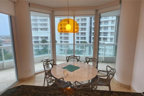 Condo in Aventura, Florida, 3 bedrooms  № 1990873 - photo 7