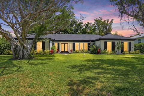 Villa ou maison à Fort Myers, Floride 4 chambres, 247.31 m2 № 2114765