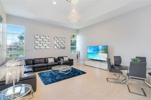 Villa ou maison à louer à Coral Springs, Floride: 5 chambres, 244.7 m2 № 2023862 - photo 16