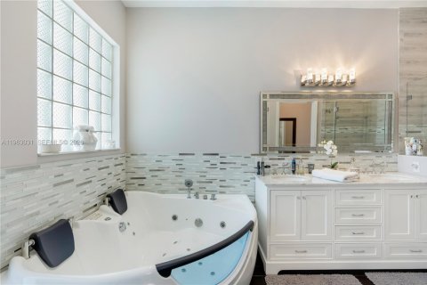 Villa ou maison à louer à Coral Springs, Floride: 5 chambres, 244.7 m2 № 2023862 - photo 30