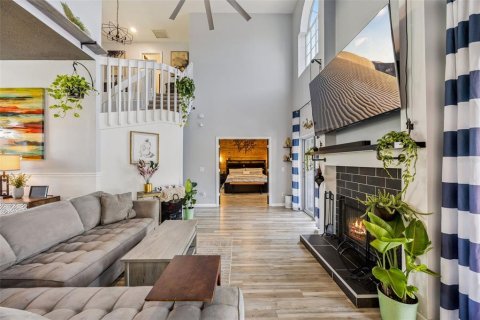 Casa en venta en Apopka, Florida, 4 dormitorios, 218.23 m2 № 2151437 - foto 14