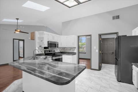 Villa ou maison à vendre à Altamonte Springs, Floride: 3 chambres, 164.07 m2 № 1824403 - photo 2