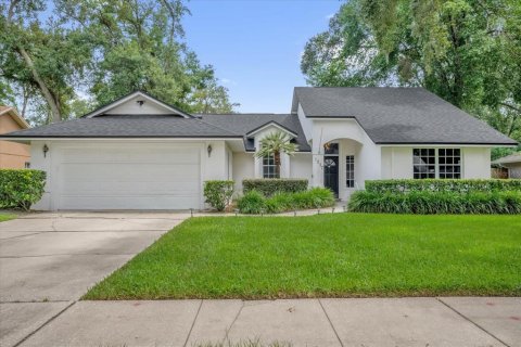 Villa ou maison à vendre à Altamonte Springs, Floride: 3 chambres, 164.07 m2 № 1824403 - photo 4