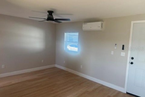 Appartement à louer à Tampa, Floride: 3 pièces, 17.65 m2 № 2345058 - photo 6