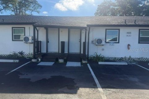 Appartement à Tampa, Floride 3 pièces, 17.65 m2 № 2345058