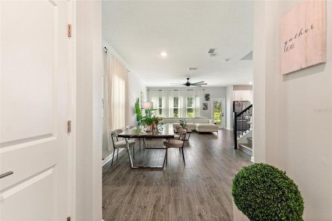 Villa ou maison à vendre à Davenport, Floride: 3 chambres, 192.87 m2 № 1901441 - photo 3