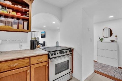 Copropriété à louer à Aventura, Floride: 2 chambres, 100.24 m2 № 1993306 - photo 7