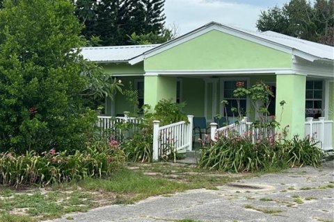 Villa ou maison à vendre à Avon Park, Floride: 3 chambres, 154.59 m2 № 1810949 - photo 1