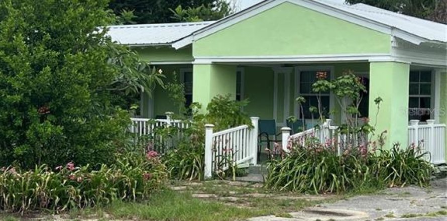 Villa ou maison à Avon Park, Floride 3 chambres, 154.59 m2 № 1810949