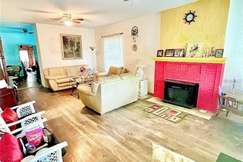 Villa ou maison à vendre à Avon Park, Floride: 3 chambres, 154.59 m2 № 1810949 - photo 3