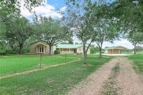Casa en venta en Lake Wales, Florida, 4 dormitorios, 353.12 m2 № 2225759 - foto 3