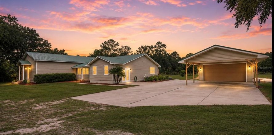 Casa en Lake Wales, Florida 4 dormitorios, 353.12 m2 № 2225759