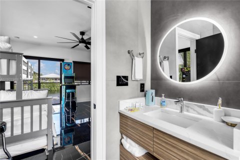 Villa ou maison à vendre à Key Largo, Floride: 5 chambres, 359.35 m2 № 1976441 - photo 22