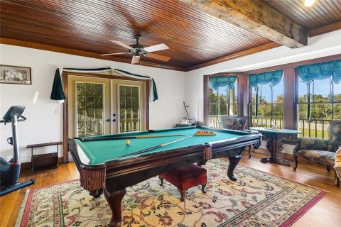 House in Yalaha, Florida 5 bedrooms, 330.36 sq.m. № 1556999 - photo 20