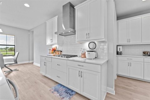 Villa ou maison à vendre à Fish Hawk, Floride: 4 chambres, 303.33 m2 № 1866651 - photo 13