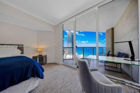 Купить кондоминиум в Санни-Айлс-Бич, Флорида 2 спальни, 152.08м2, № 2066336 - фото 16