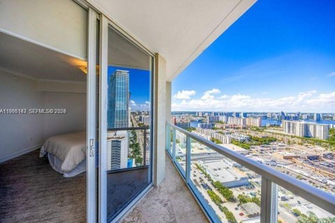 Купить кондоминиум в Санни-Айлс-Бич, Флорида 2 спальни, 152.08м2, № 2066336 - фото 29
