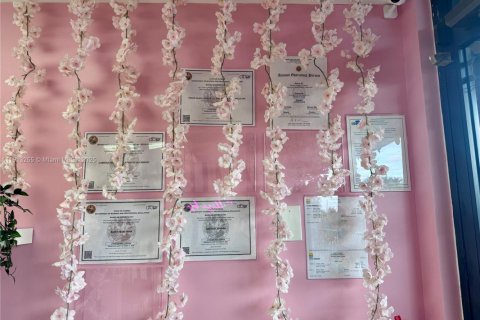 Immobilier commercial à vendre à Miami, Floride № 1969396 - photo 18