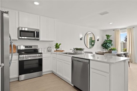 Casa en venta en Haines City, Florida, 4 dormitorios, 161 m2 № 2157097 - foto 2