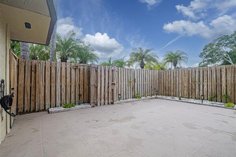 Townhouse in Vero Beach, Florida 2 bedrooms, 105.91 sq.m. № 2376881 - photo 30