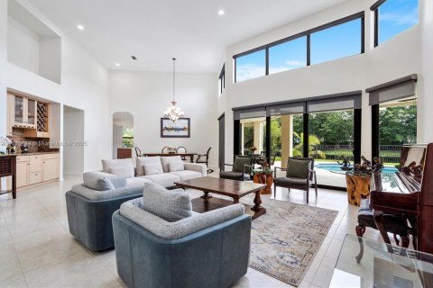 Villa ou maison à vendre à Weston, Floride: 5 chambres, 378.58 m2 № 1930626 - photo 3