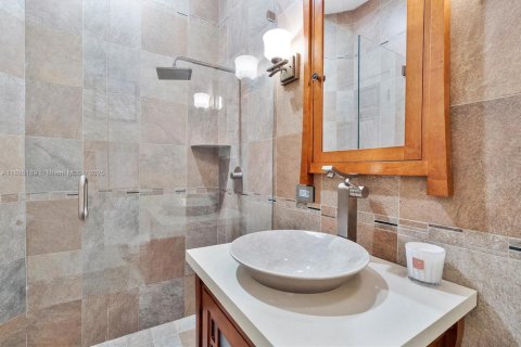 Villa ou maison à vendre à Weston, Floride: 5 chambres, 378.58 m2 № 1930626 - photo 23